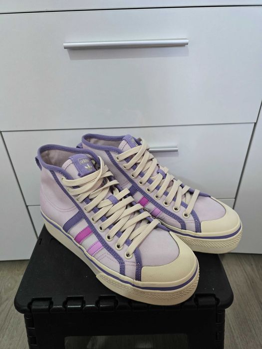 Лилави кецове Adidas