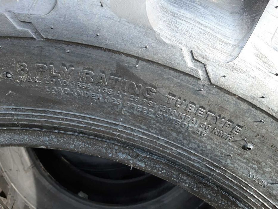 OZKA Anvelope agricole de tractor spate cu 8PR 13.6-28 Cauciucuri