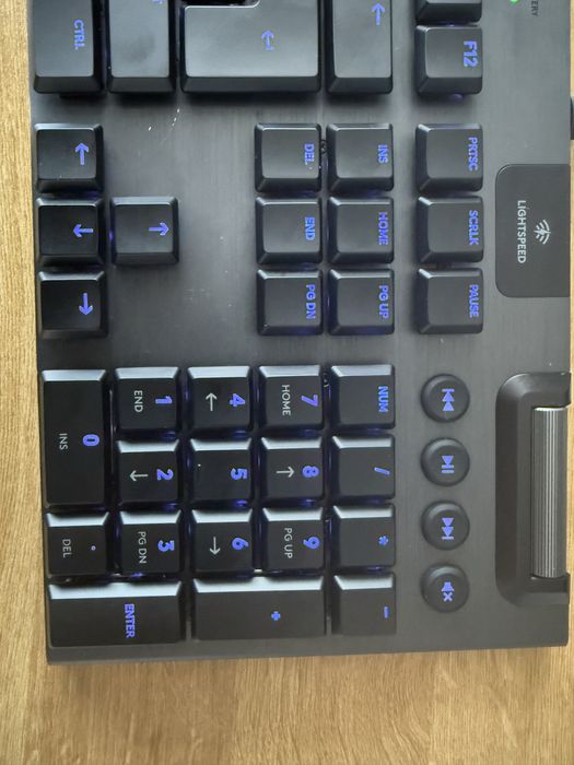 tastatura mecanica gaming logitech g915 wireless