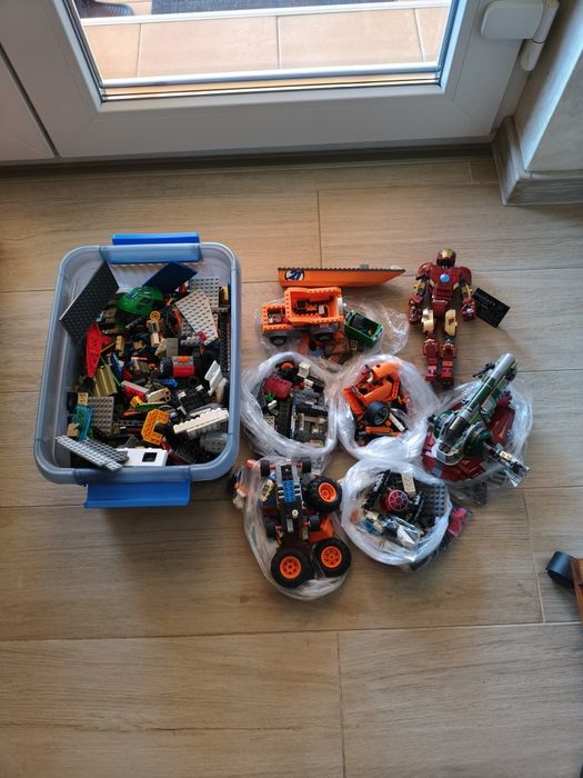 LEGO 25  modele diferite