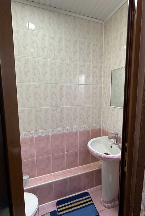 Olmazor tumanida (Akfa medline) 4 xonali uy sotiladi