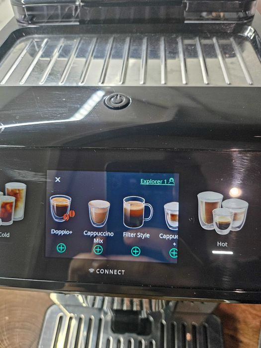 Кафеавтомат  Delonghi Eleta Explore