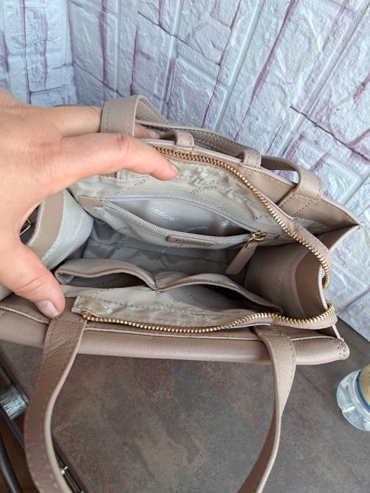 дамска чанта,ROSSI малка бежова раница-естествена кожа