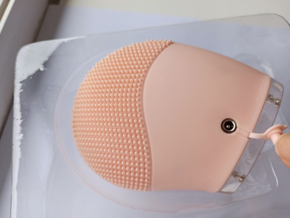 Perie noua pt curățare faciala