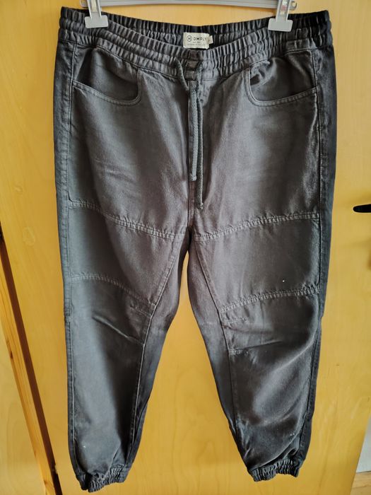 Дънки в размери 40,42,44