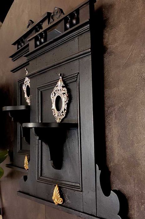 Rafturi, ornamente antice