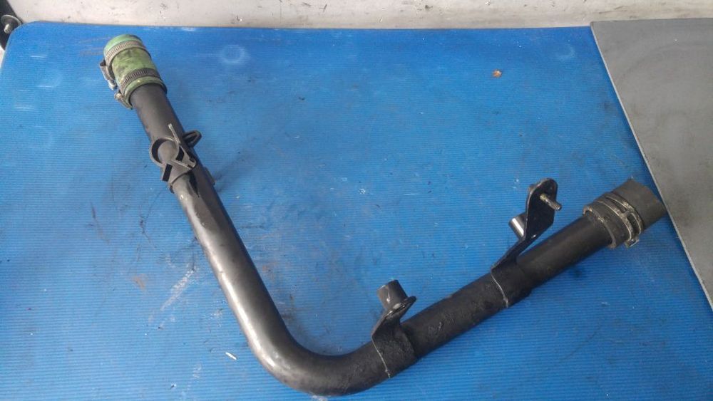 teava tubulatura intercooler Chrysler Voyager 4 2.5 crd enj 2000-2008