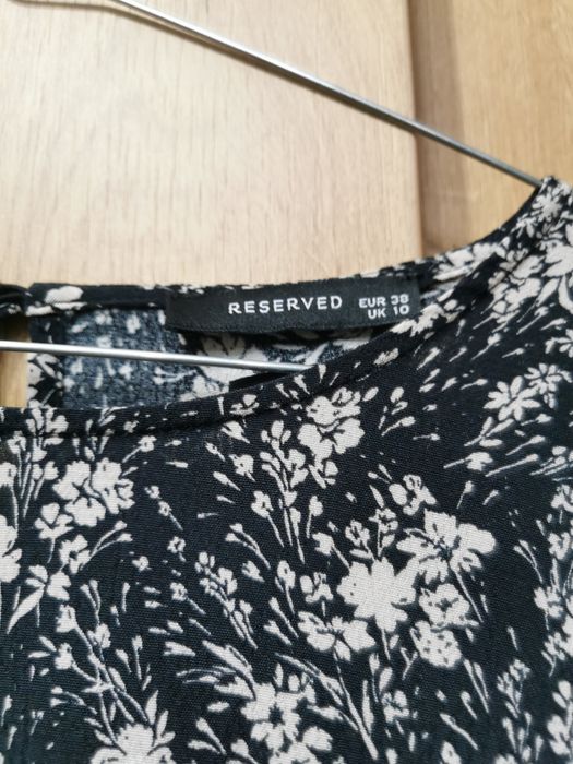 Rochie Reserved în stare foarte bună