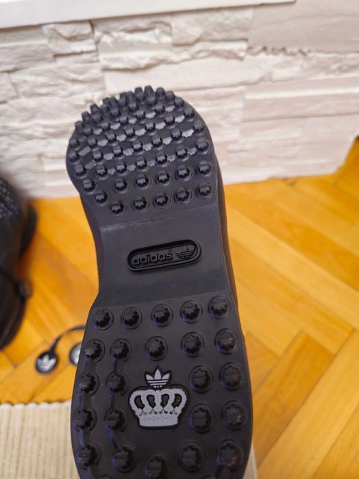 Bocanci ADIDAS iarna