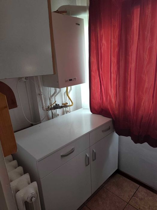 Apartament de vanzare - 2 camere (decomandat)