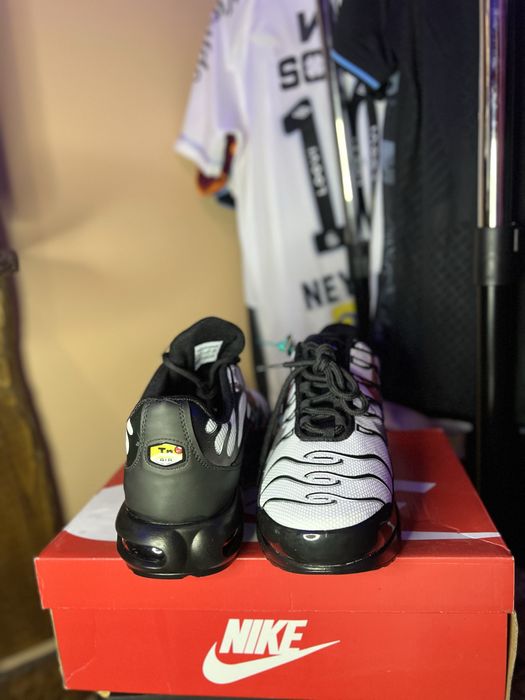 Nike Air Max Plus TN (Tuned Air)