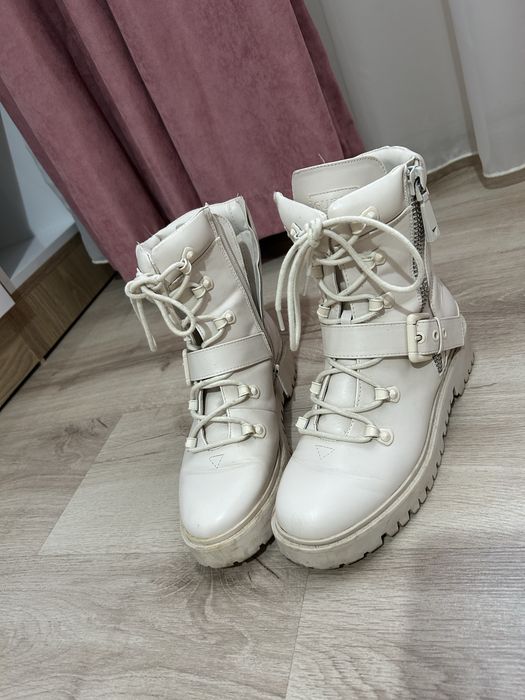 Дамски кубинки Guess