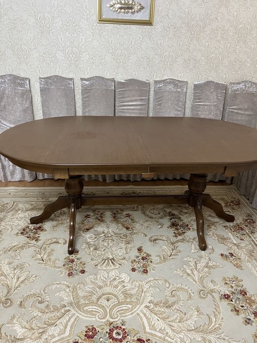 Продам стол в хорошем состоянии