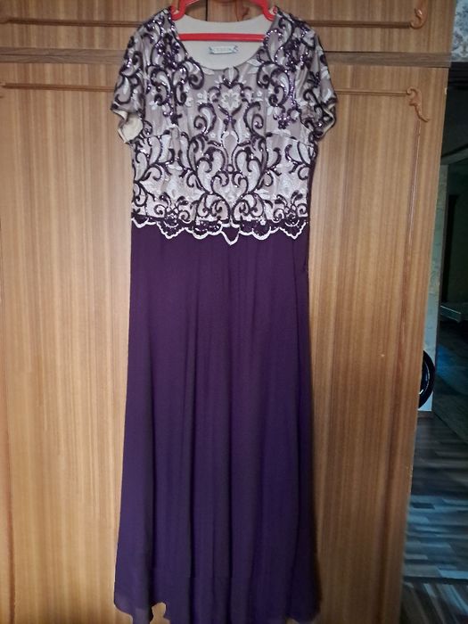 Вечернее  платье.