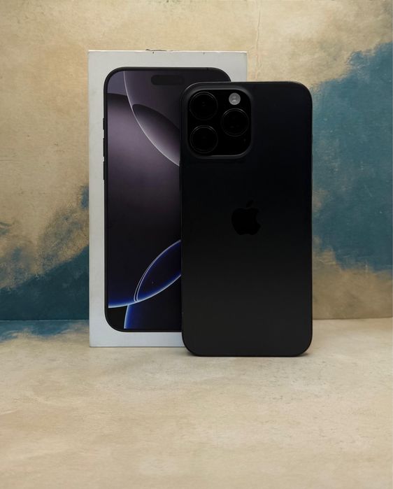 Айфон Iphone 16 Pro Max 256gb в идеальном состоянии ,гарантия