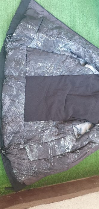 Geacă iarnă munte / drumeție QUECHUA
