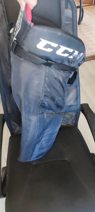 Щорты хоккейные.