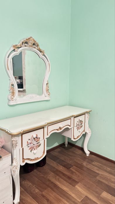 Мебель на комплект спальный