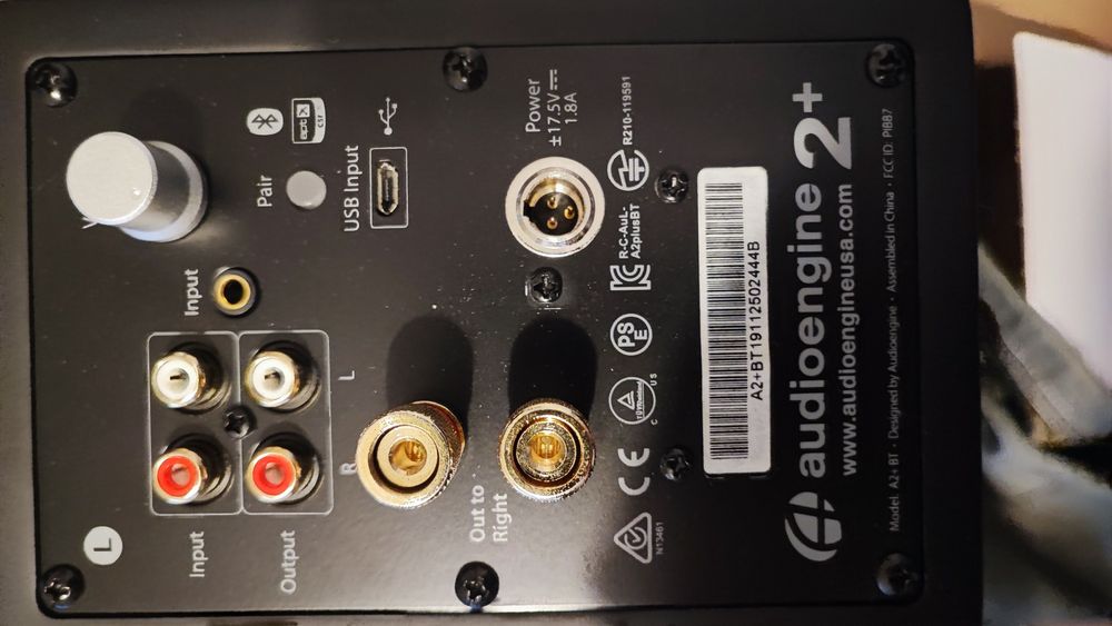 Audio engine A2+ wireless (impecabil)