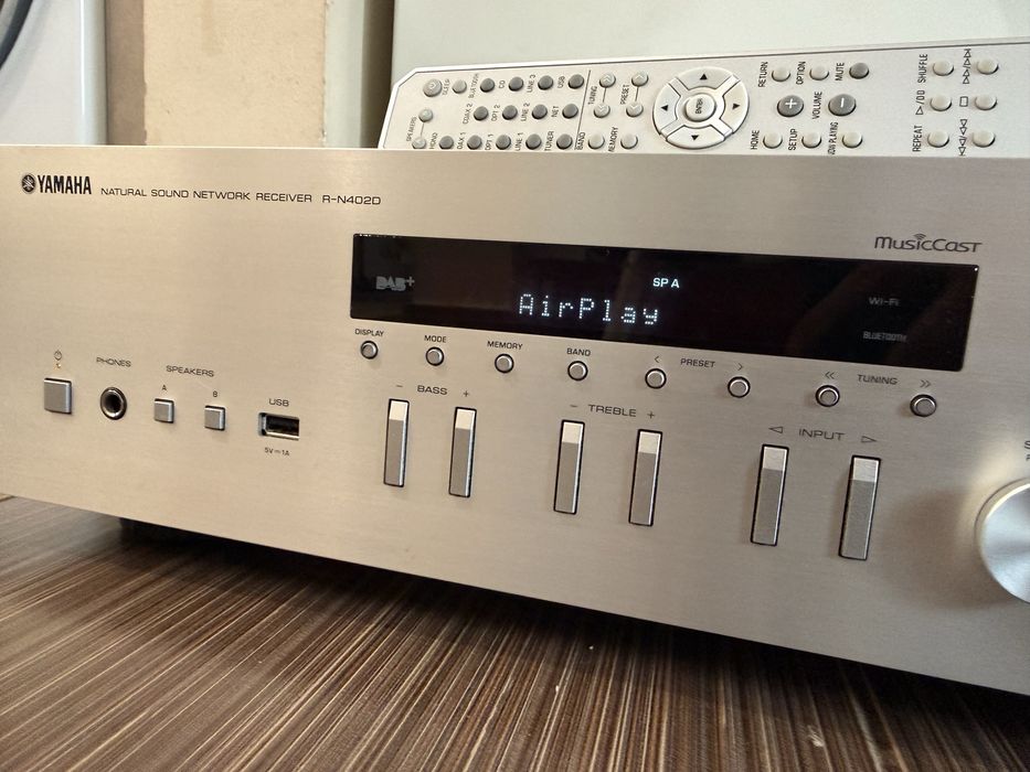 Yamaha R-N402D Bluetooth Spotifay