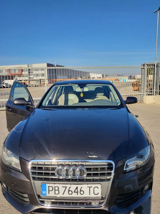 Ауди 4 тъмно сиво