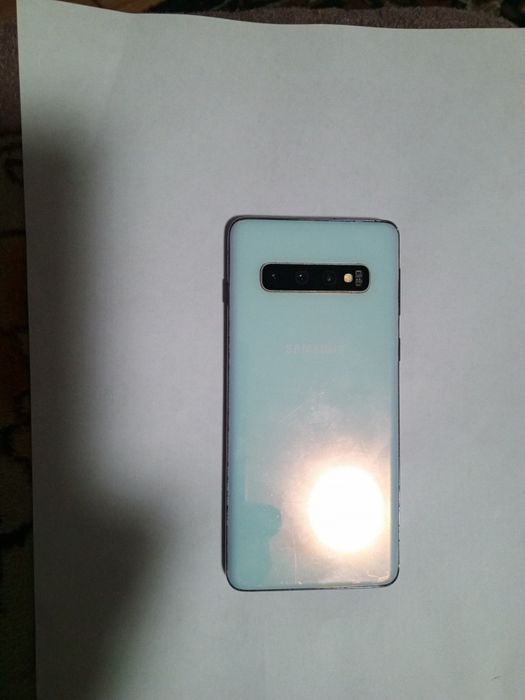 Продается Самсунг с 10 андроид 12 версия