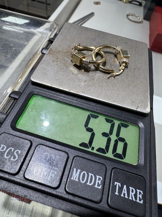 louis vuitton 585 Italiya Zirak