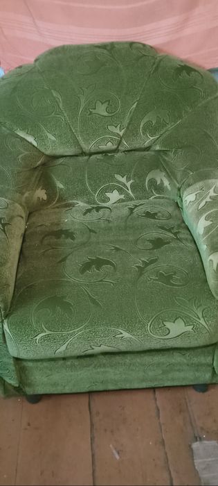 Продам тройку...