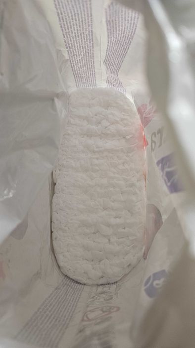 Pampers Huggies