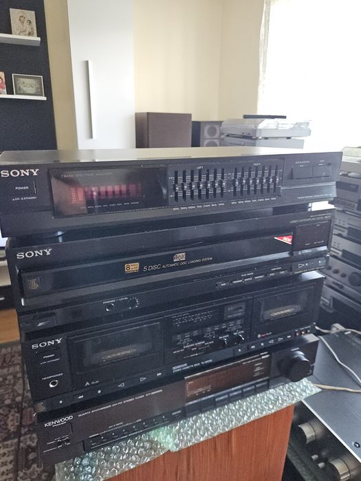Boxe Active apart SDQ 5P amplificator Pioneer  VSX 708 rds,  sony  cdp c400, sony  TC WR700,  Kenwood KT  990SDL, sony  SEQ 400, Tuner Pioneer F717