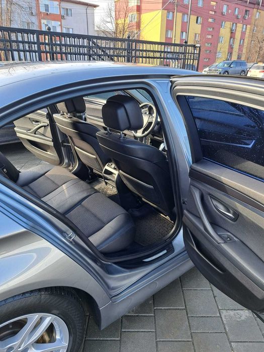BMW Seria 5 F10 Berlina