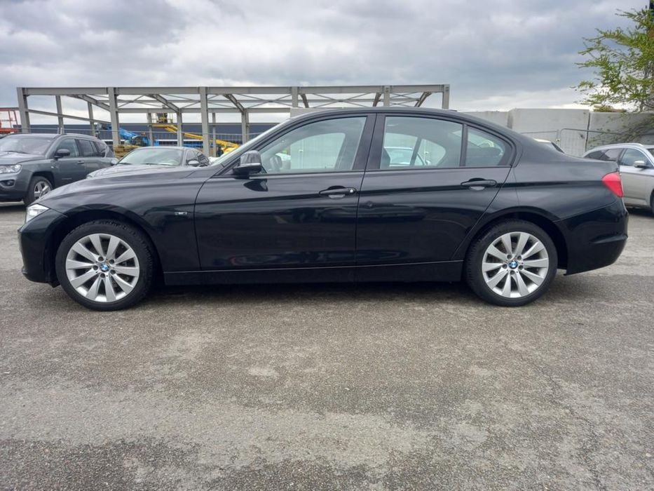 BMW Seria 3 328i