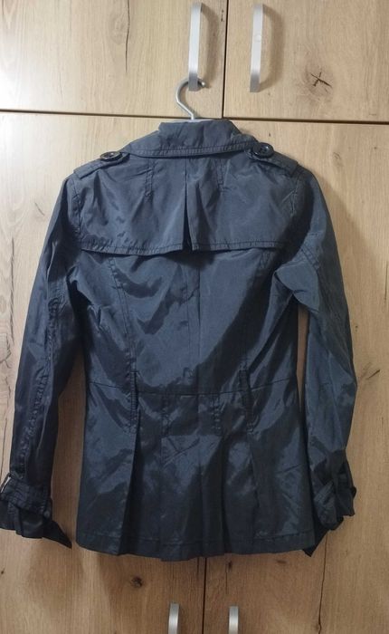 Черно дамско яке/тренч