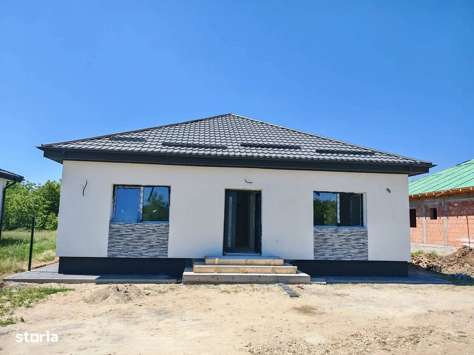Casa Individuala 4 camere Crevedia