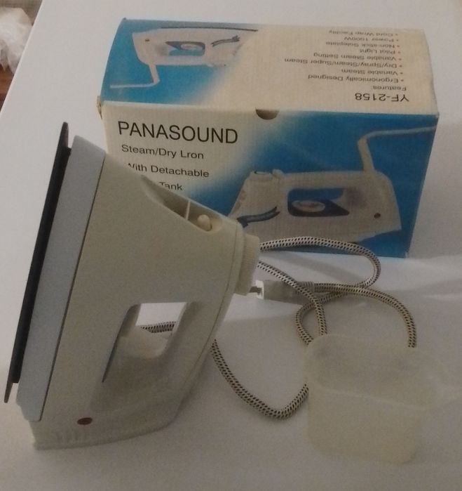 Утюг с функцией пара