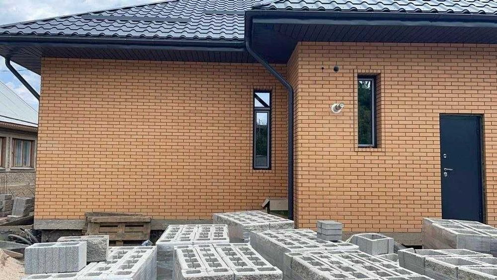 Кирпич облицовочный солома жёлтый