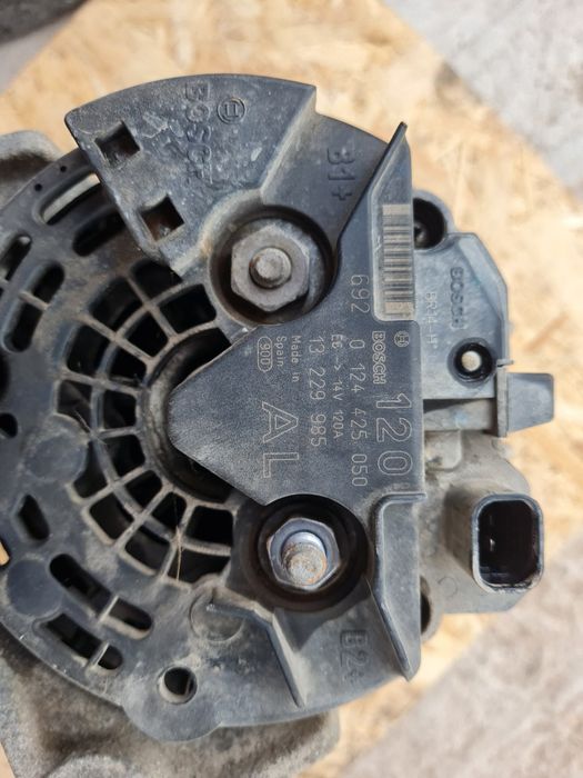 Alternator Z18XER Z16XEP Opel Vectra C , Zafira B , Astra H , Zafira B