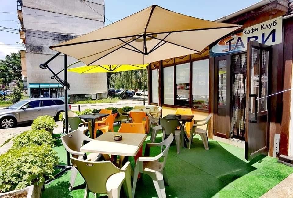 Дава се под наем Магазин в Самоков - 80 кв.м за 357 € - Снимка #3