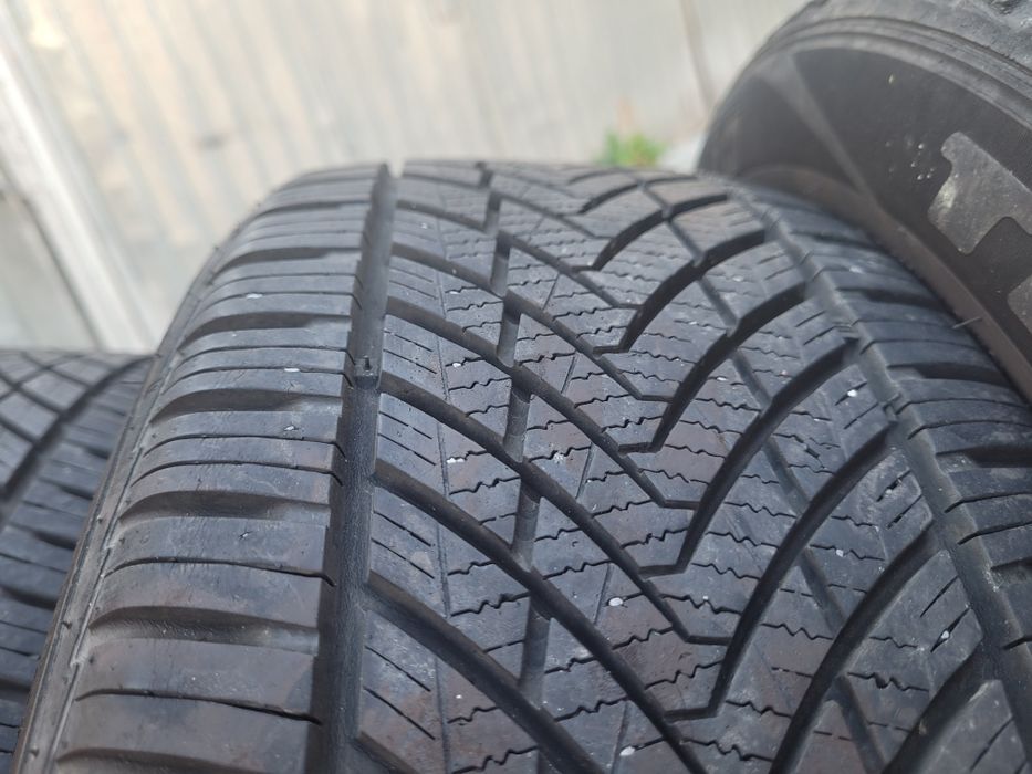 Anvelope Tracmax / Uniroyal All seasons 205 55 r16