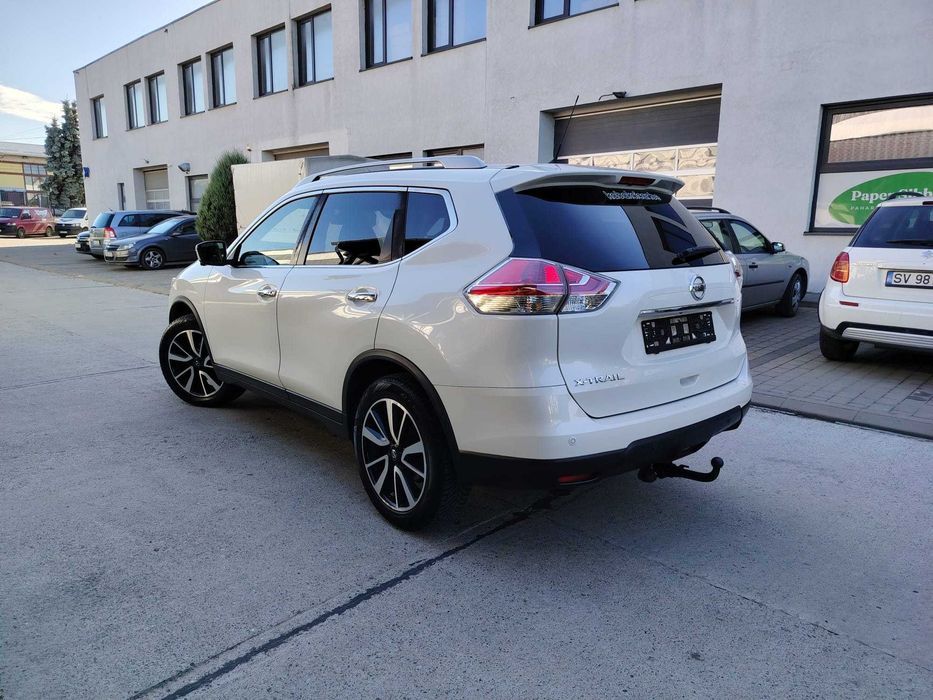 Nissan X-trail / 2017 / euro 6 / 1.6 dci / navi / xenon / panoramic