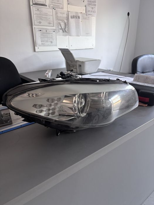 Far Original BMW F10 F11 Dreapta Led Bi-Xenon Automat Face Lift