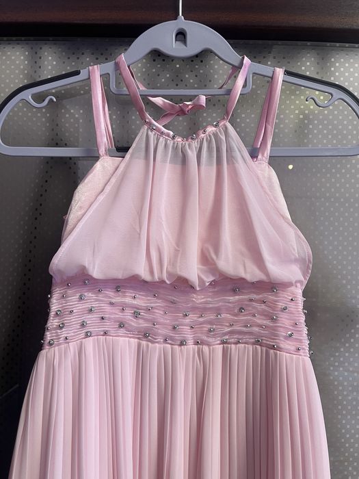 Rochie de gala roz pudrat cu detalii argintii - pentru 9-10 ani