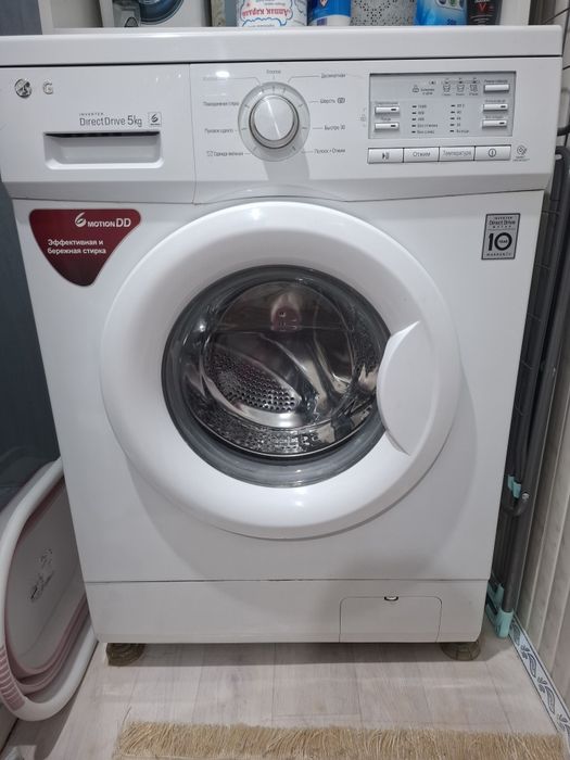 Продам стиральную машину марки LG.