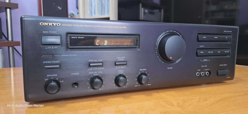 Amplificator Onkyo A-8840 Cu Telecomanda