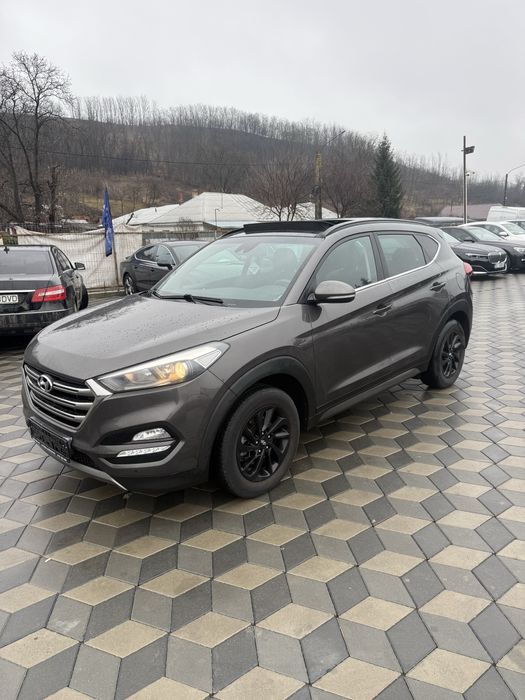 Hyundai Tucson,1700cc,diesel,An 2016,euro6,Km 242000.