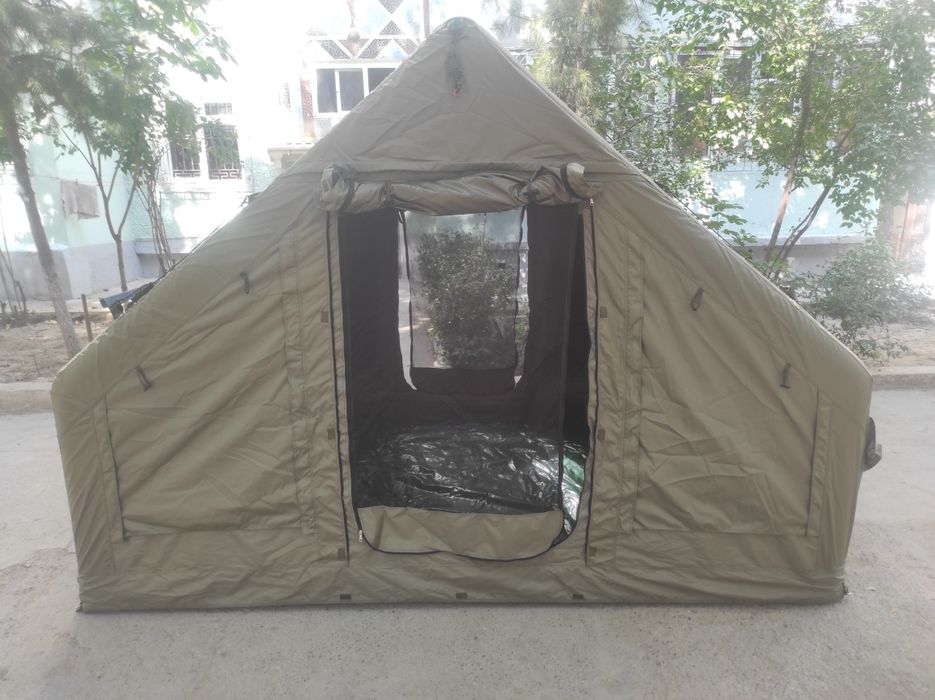 Надувная палатка