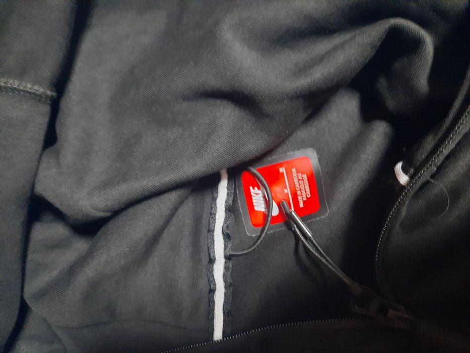 Спортен екип НАЙК ТЕК