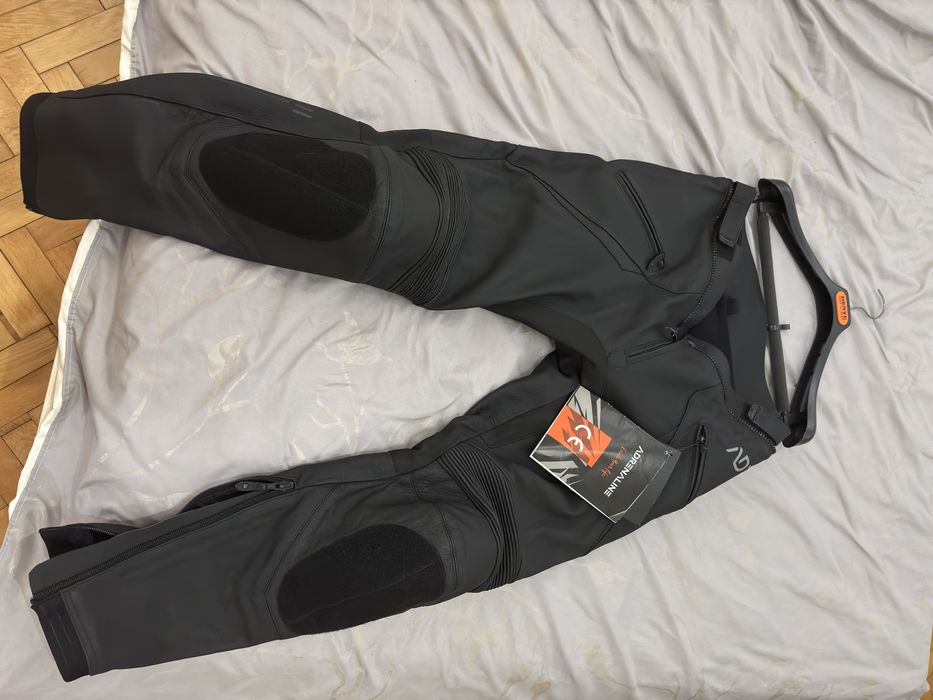 Чисто нов! Кожен мото екип Adrenaline 2 части