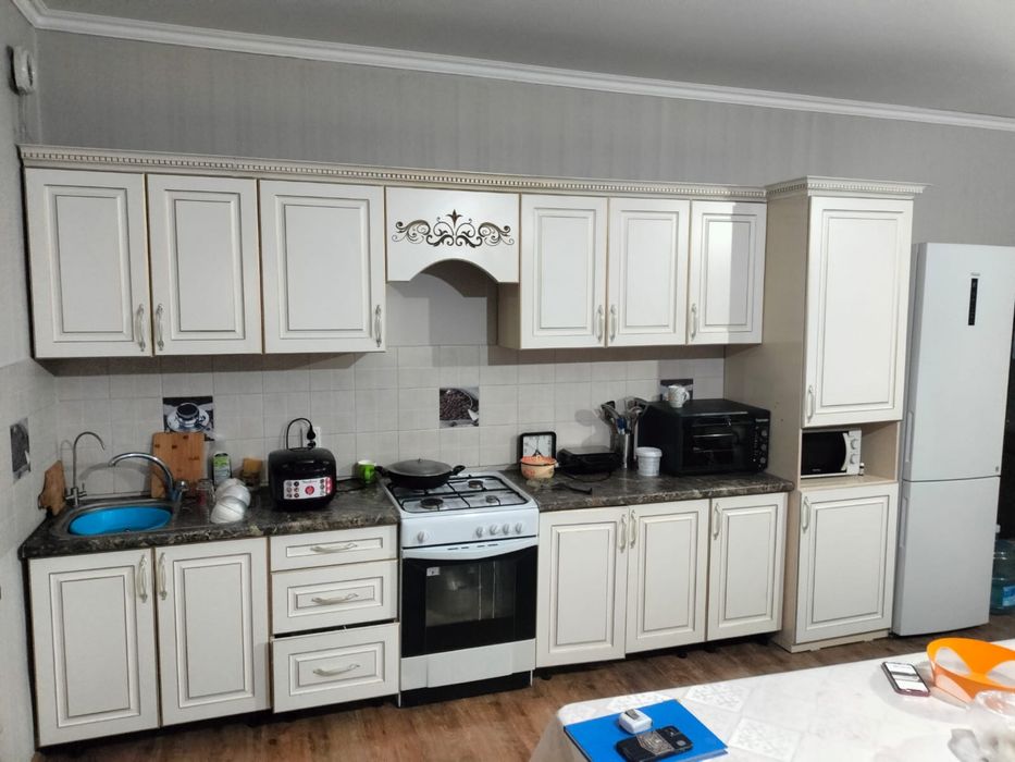 Кухонный гарнитур