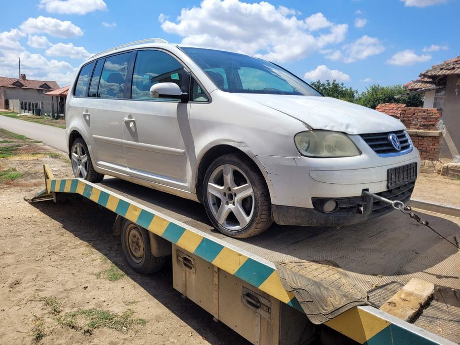 Тоуран 2.0 touran На Части